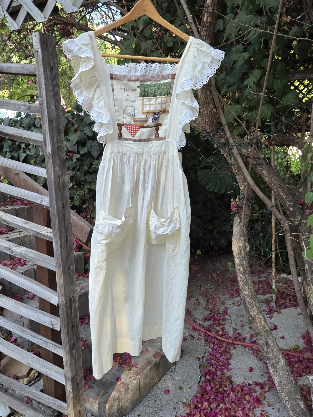 ❌️sold❌️Vintage Handmade Cream Eyelet Ruffle Apron Dress with Cross-Stitch Panel - Picture 2 of 13